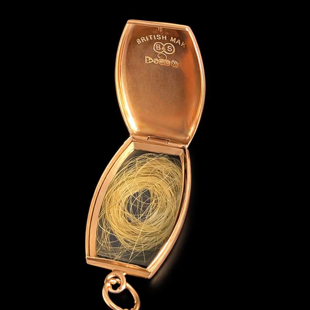 Unusual rectangular pendant