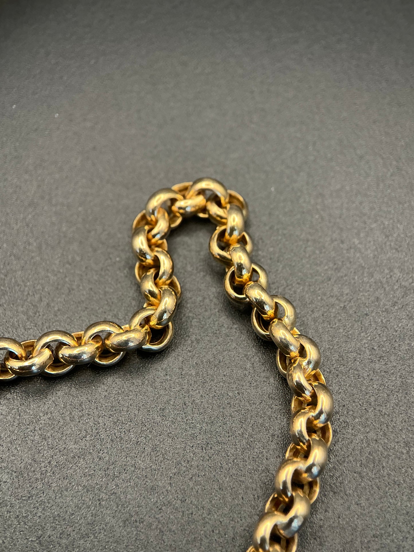 Bracelet - Cool chunky late Victorian bracelet with curb-link or belcher link.