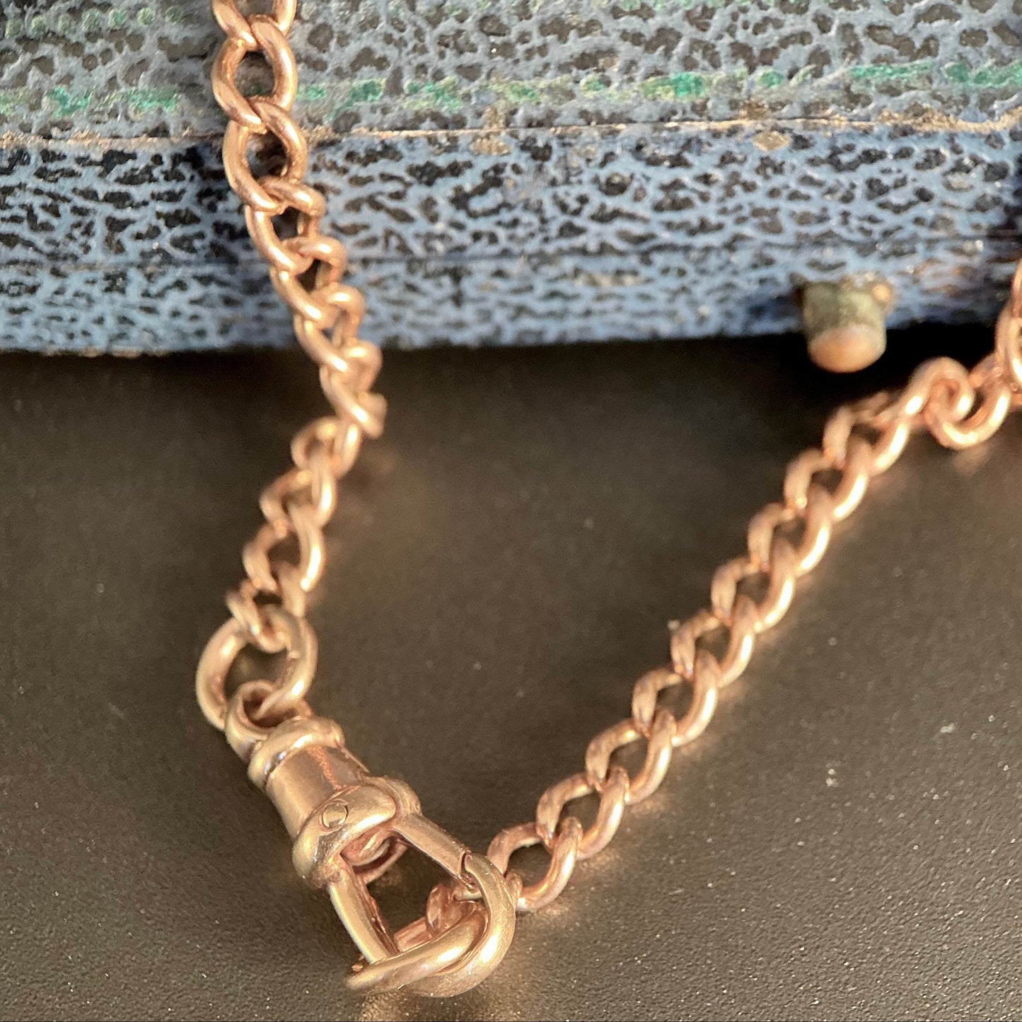 A late Victorian dog hook bracelet