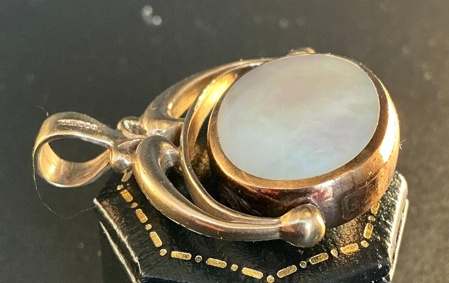Vintage gold fob style pendant