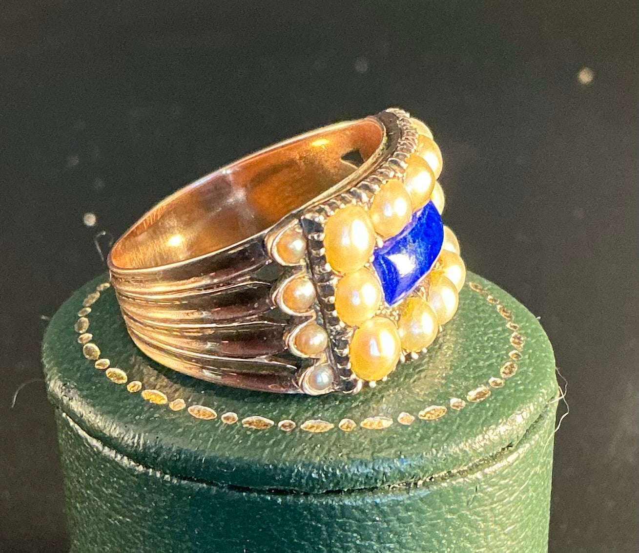 Victorian Antique gold ring with inscription