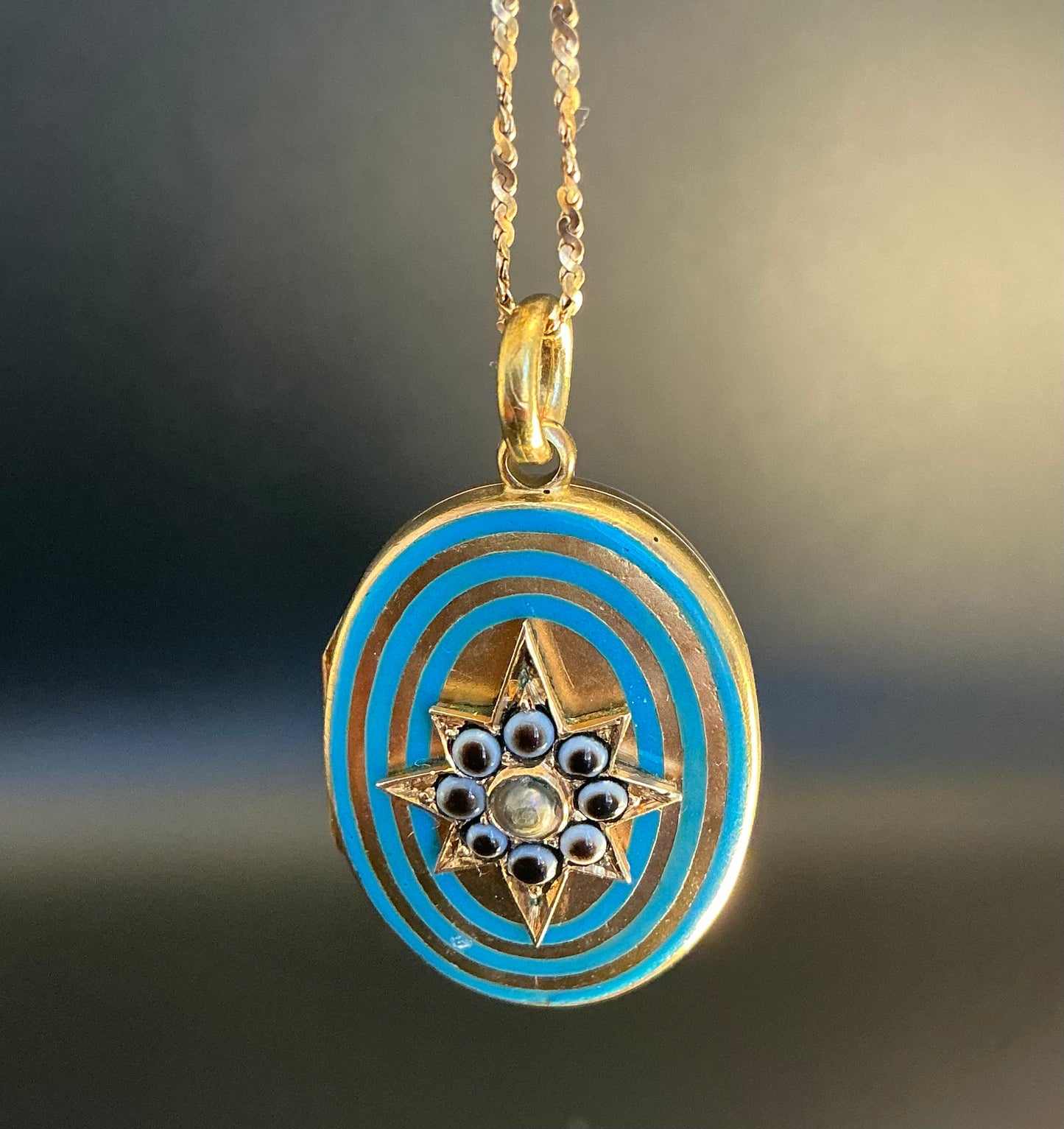 Gold Locket with banded agate Star