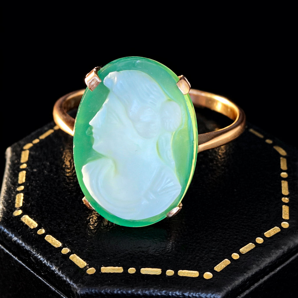 Cameo Ring
