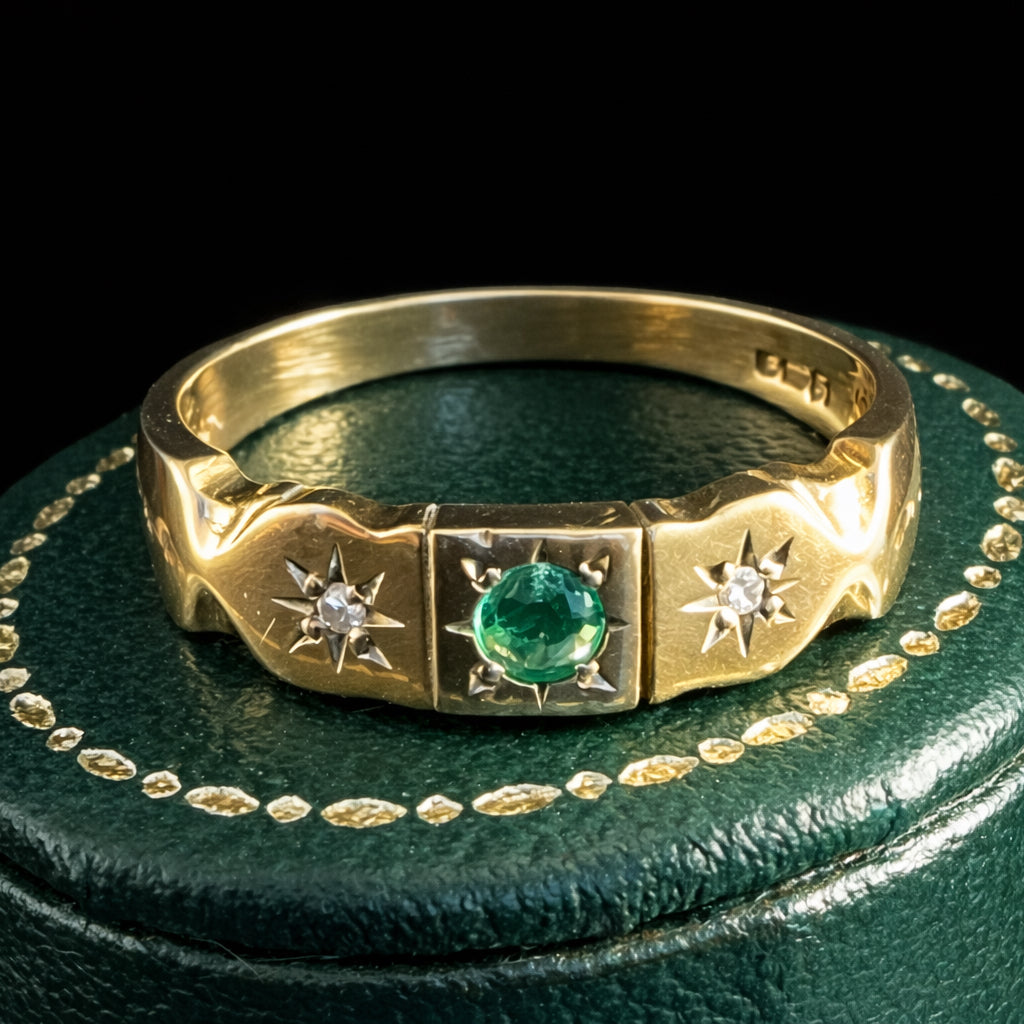 Victoria emerald and diamond ring